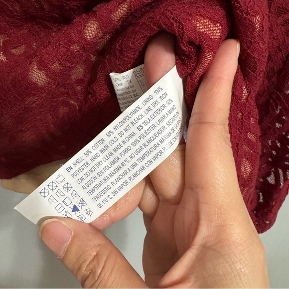 Forever 21 Burgundy Lace Dress Size Small - Picture 5 of 10